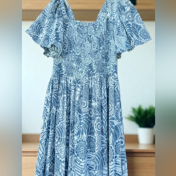 Angie Blue Floral Maxi Dress Size Large (NWT) - Picture 7 of 10